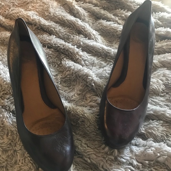 Brown Nurture High Heels size 10 - Picture 4 of 5